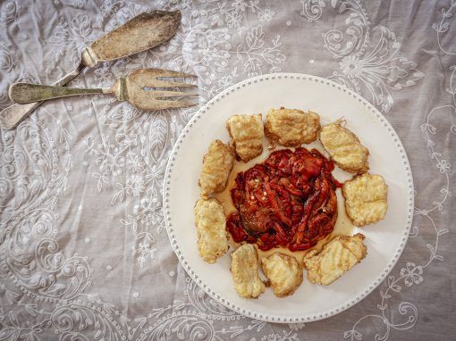 Medallones de Bacalao Skrei rebozados con pimientos asados Medallones de Bacalao Skrei rebozados con pimientos asados