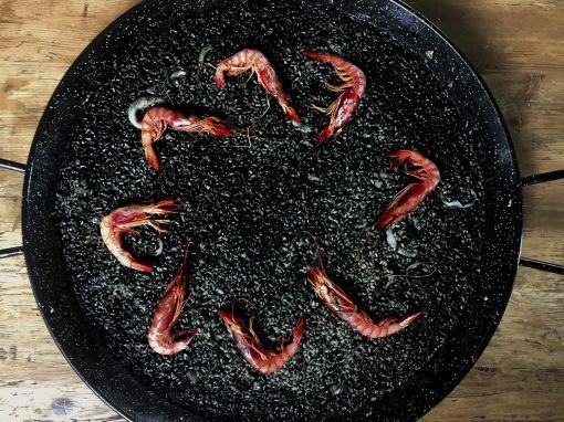 Arroz Negro con Gambas Rojas y Calamar Arroz Negro con Gambas Rojas y Calamar