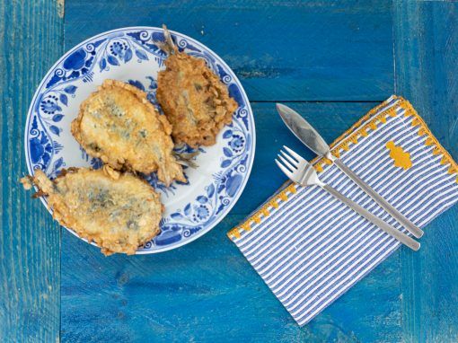 Sardinas fritas rellenas de ajo y perejil Sardinas fritas rellenas de ajo y perejil