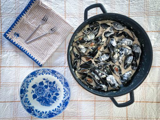 Mejillones con crema de nata….una receta típica del País Vasco francés Mejillones con crema de nata….una receta típica del País Vasco francés
