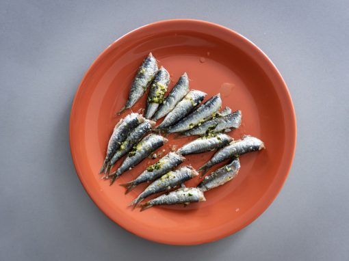 Sardinas al horno aliñadas con gremolata Sardinas al horno aliñadas con gremolata